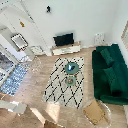 La Petite Maison - Logement Proche Gare Apartmán Rouen