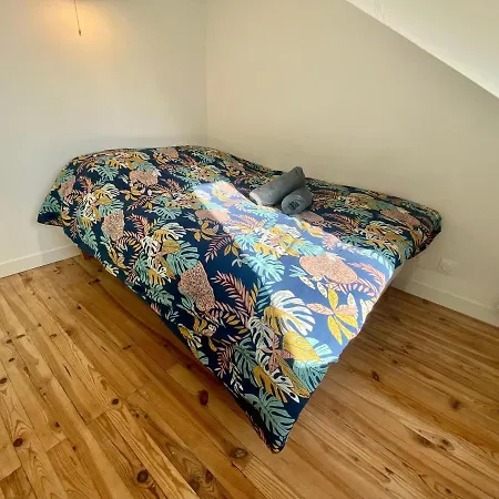La Petite Maison - Logement Proche Gare Apartmán
